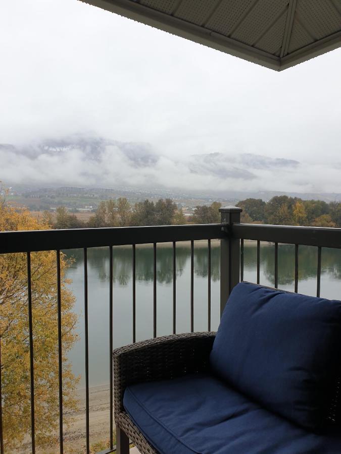 Riverland Inn & Suites Kamloops Extérieur photo
