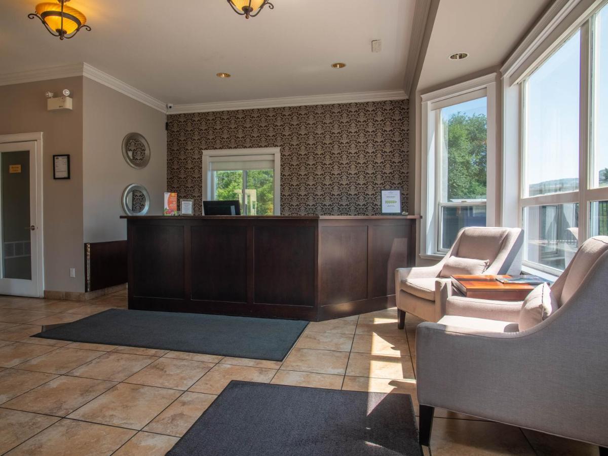 Riverland Inn & Suites Kamloops Extérieur photo